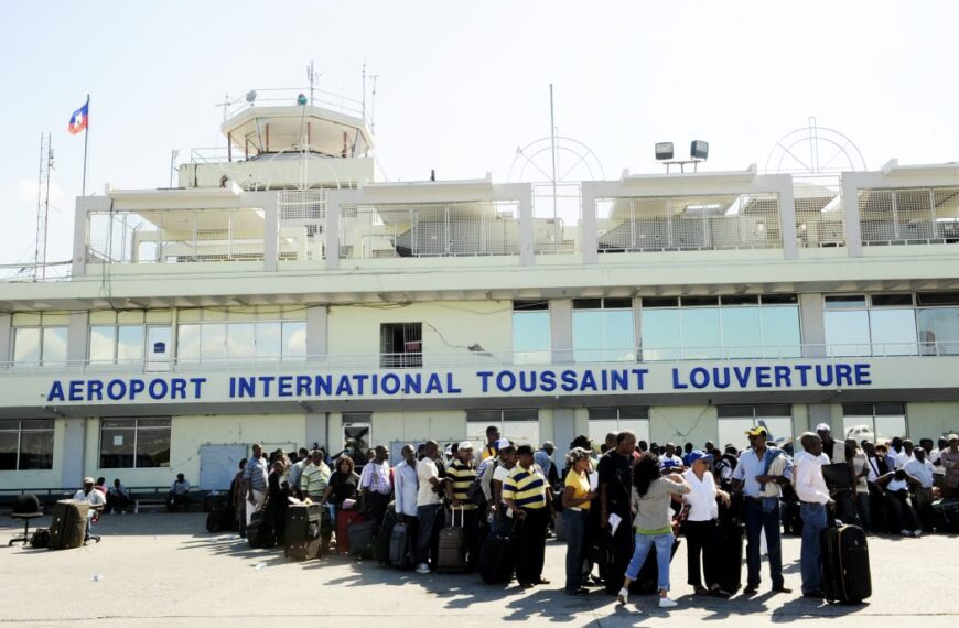 Insécurité en Haïti : Les compagnies aériennes prolongent les annulations de vols sur Port-au-Prince