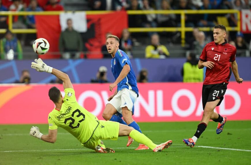 Une remontée spectaculaire de l’Italie pour coiffer l’Albanie au poteau