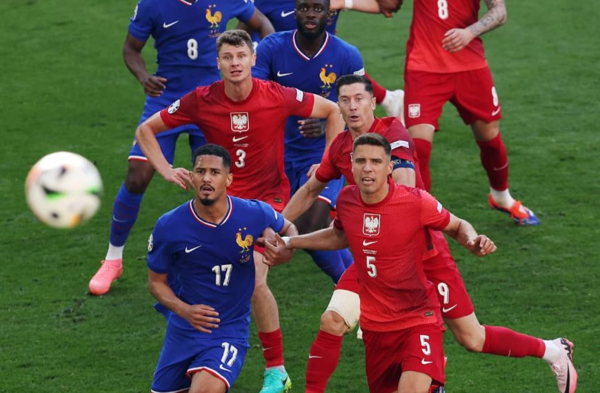 Match nul entre la France et la Pologne, les Bleus terminent 2ème du groupe D