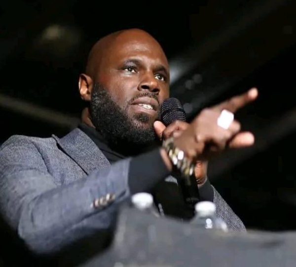 Présidentielle 2026 au Bénin : Kémi Séba veut transformer le militantisme en pouvoir