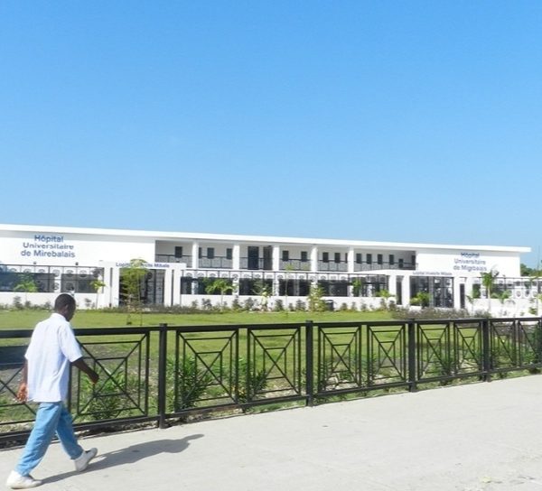 Mirebalais : l’Hôpital Universitaire ferme ses portes face à l’insécurité