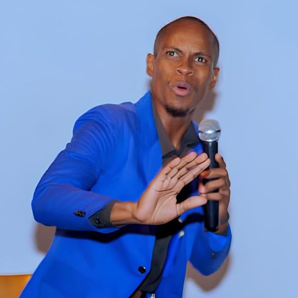 Rire pour respirer : M. Bouli en one-man-show ce samedi à Pétion-Ville
