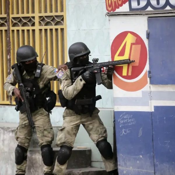 La PNH en offensive contre les gangs à Delmas et Tabarre