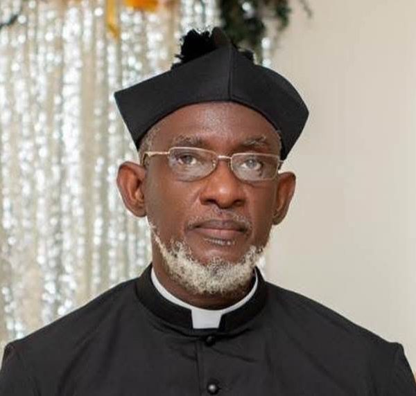 Pè Venel Suffrard pa kire pawas Sen Mak la ankò