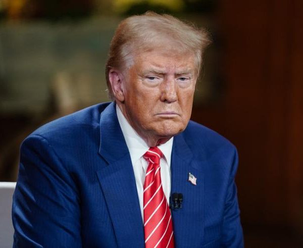 Gonflements aux jambes : Donald Trump atteint d’une affection veineuse
