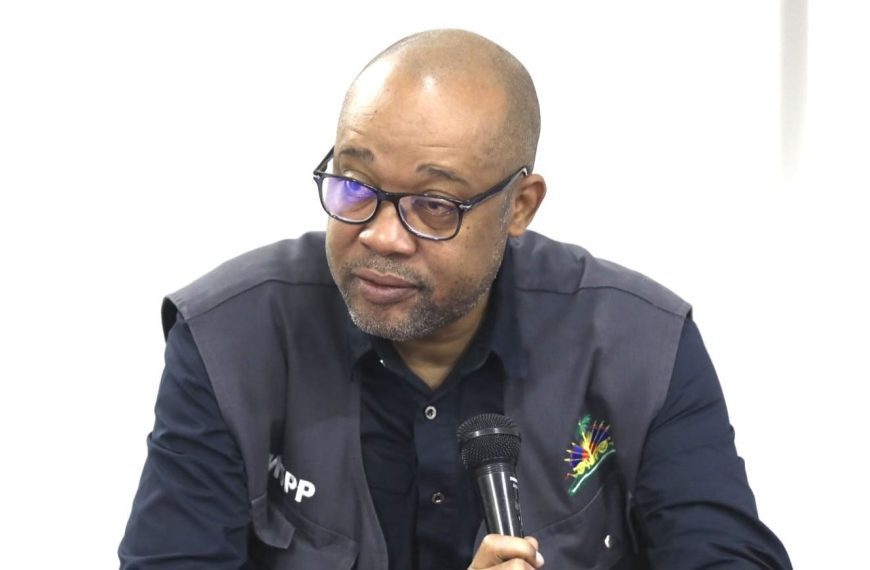 Le ministre de la Santé publique satisfait de l’avancement des travaux à l’hôpital Saint-Michel de Jacmel