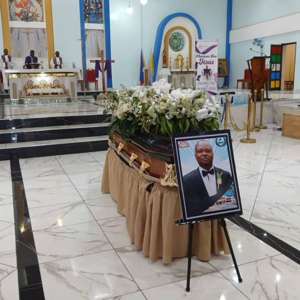 Le monde des médias dit adieu à Wilkins Clermont