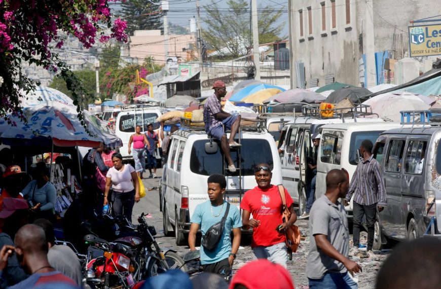Hausse des carburants : le bras de fer entre chauffeurs et passagers