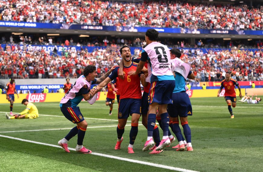 L’Espagne fait tomber les Diables Rouges dans les derniers instants